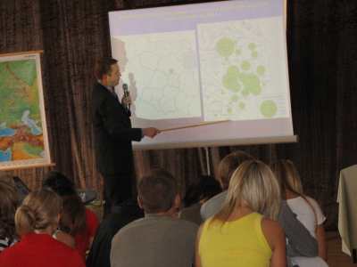 Mapa przedstawia rozmieszczenie mniejszo�ci bia�oruskiej na obszarze wojew�dztwa podlaskiego